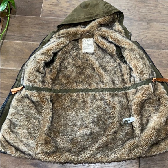 Jacket - Picture 2 of 4